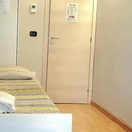 你好罗马住宿加早餐酒店 3*